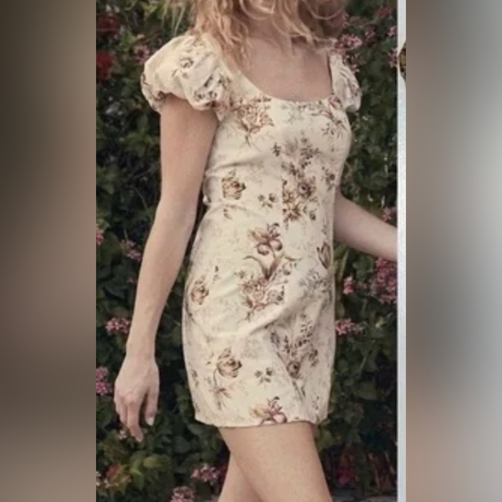 Doen Cream Floral Mini Dress